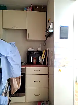 Snapshot of JulianJ50 chatting on 12.16.25 JulianJ50 online show from 12.16.25