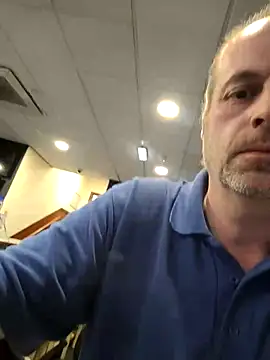 Snapshot of JulianJ50 chatting on 03.31.26 JulianJ50 online show from 03.31.26