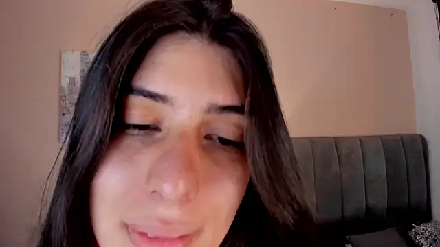 dakotaa   online show from 01.30.25