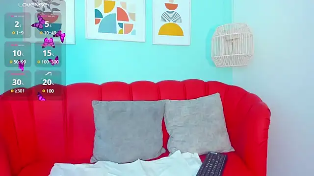 Nahiajhonson  online show from 02.25.25