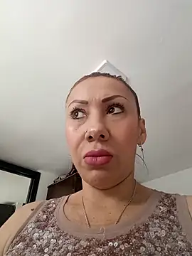 coral smitth online show from 02.14.25