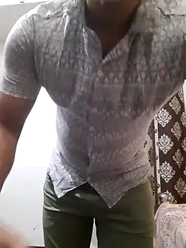 Guyinshortss online show from 11.15.25