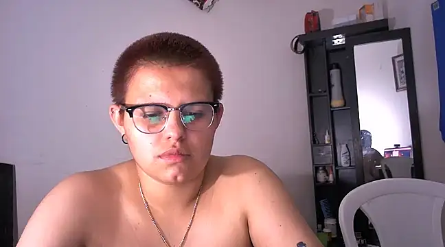 tatsumi nao online show from 12.11.24