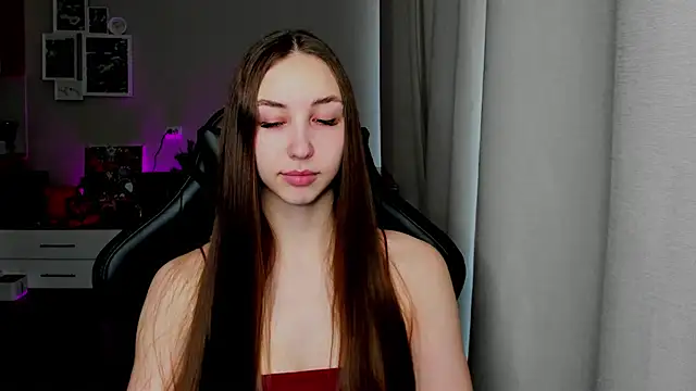 Snapshot of Sm0ly chatting on 03.30.26 Sm0ly online show from 03.30.26