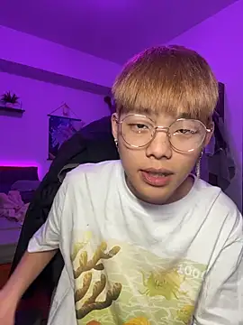 Snapshot of Hitoshi1210 chatting on 03.11.26 Hitoshi1210 online show from 03.11.26