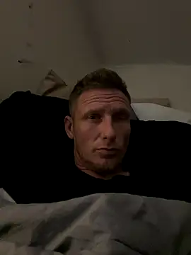 Snapshot of aaronmc311840 chatting on 10.03.25 aaronmc311840 online show from 10.03.25