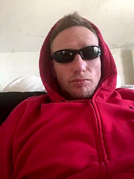 aaronmc311840 online show from 10.20.25