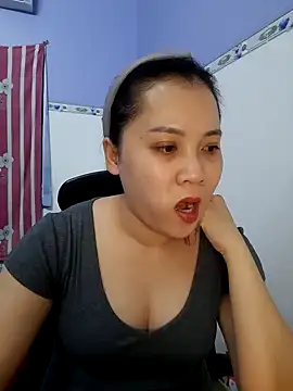 Benlla2802 online show from 12.12.24