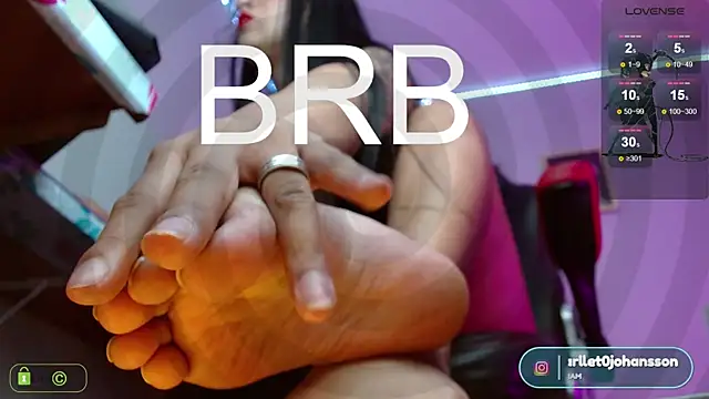 Miss scarllet  online show from 01.17.25