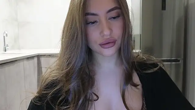 Cinderella     online show from 01.31.25