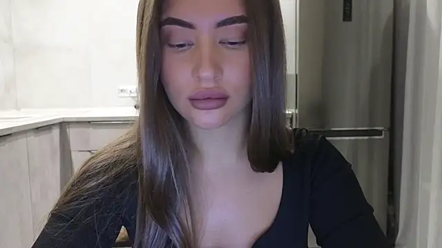 Cinderella     online show from 02.14.25