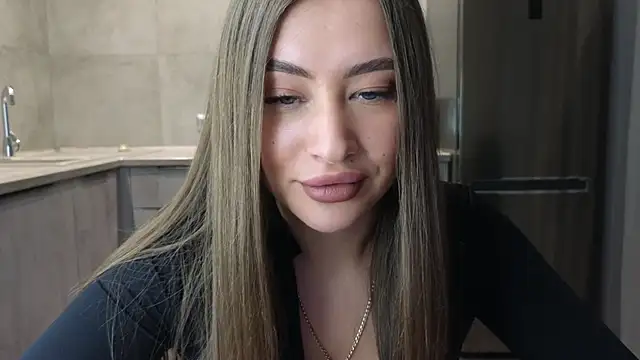 Cinderella     online show from 02.21.25