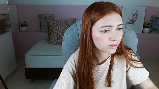 Snapshot of liseth_fox chatting on 12.31.24 liseth fox online show from 12.31.24