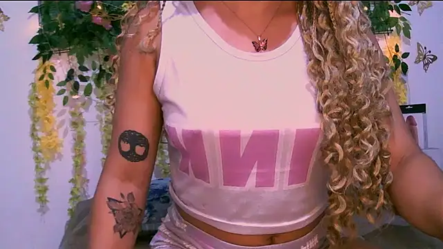 Crysrus online show from 09.19.25