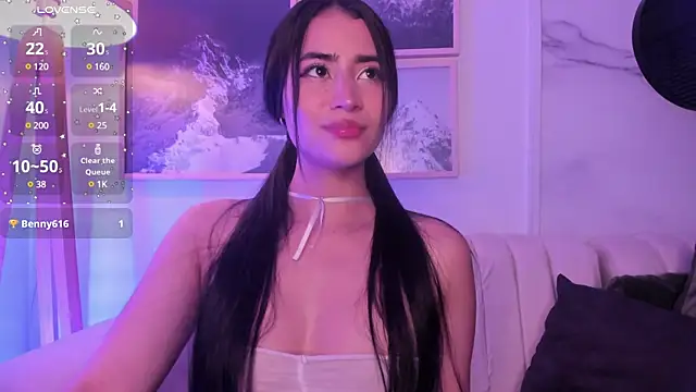 lara madisson online show from 03.13.25