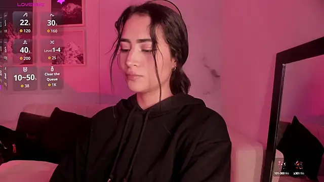 lara madisson online show from 10.07.25