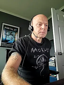 Snapshot of Alwaysreadysex69 chatting on 11.05.25 Alwaysreadysex69 online show from 11.05.25