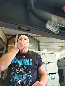 Alwaysreadysex69 online show from 03.16.26