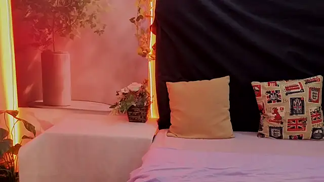 sexybaby22111 online show from 03.03.25