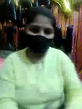 Snapshot of Hotty-simran chatting on 02.12.25 Hotty-simran online show from 02.12.25