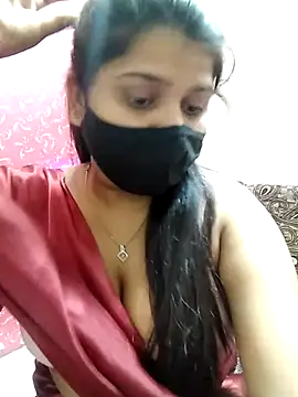 Snapshot of Hotty-simran chatting on 03.22.25 Hotty-simran online show from 03.22.25