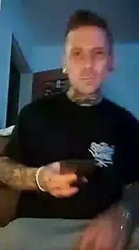 Snapshot of Schabernack1990 chatting on 01.22.25 Schabernack1990 online show from 01.22.25