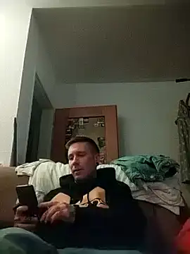 Snapshot of Schabernack1990 chatting on 01.28.25 Schabernack1990 online show from 01.28.25