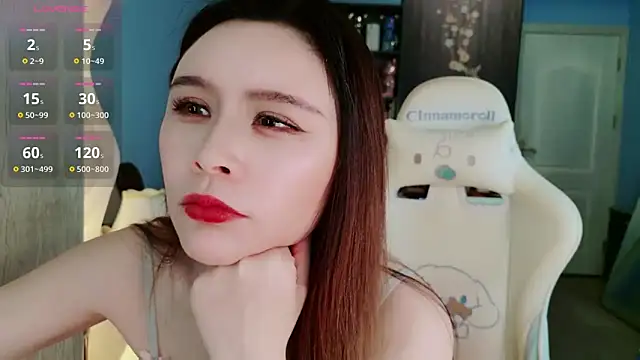 Snapshot of HU131452 chatting on 05.06.26 HU131452 online show from 05.06.26