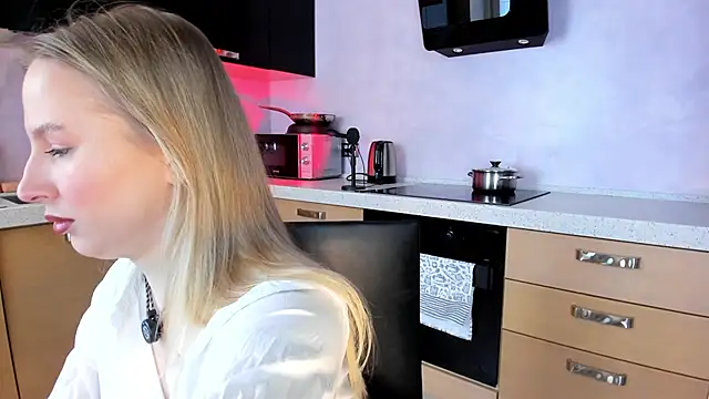 AnnLevine online show from 04.02.26