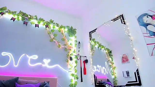 YouliteSllut2 online show from 02.10.25