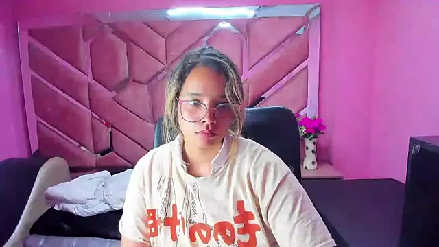 Olivia Fox69 online show from 01.28.25