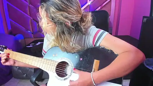 Olivia Fox69 online show from 02.19.25