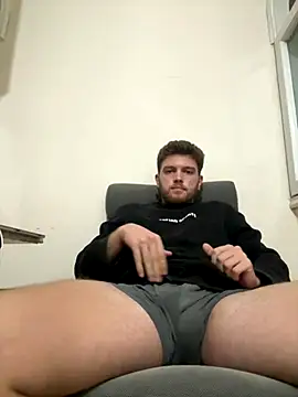 Snapshot of Franso13 chatting on 10.26.25 Franso13 online show from 10.26.25