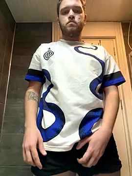 Snapshot of Franso13 chatting on 01.12.26 Franso13 online show from 01.12.26