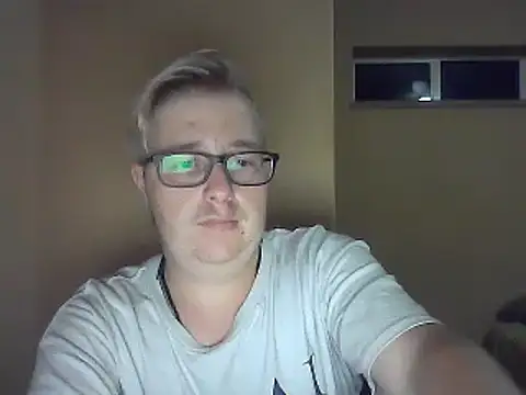 bisexualboy05 online show from 01.13.25