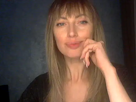 Snapshot of EffectMaya chatting on 03.26.26 EffectMaya online show from 03.26.26