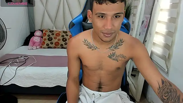 Backsex boy online show from 02.07.25