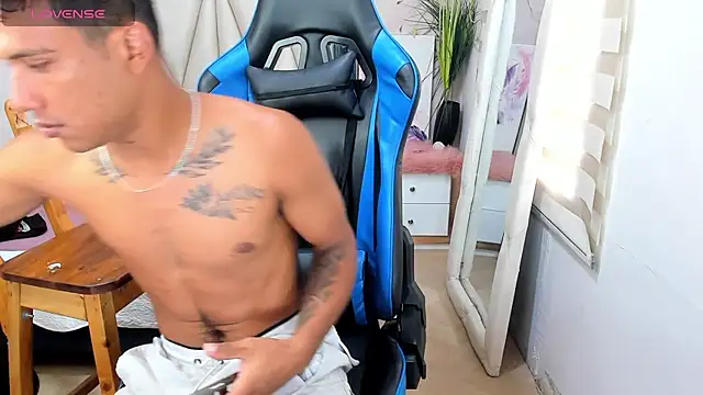 Backsex boy online show from 02.08.25