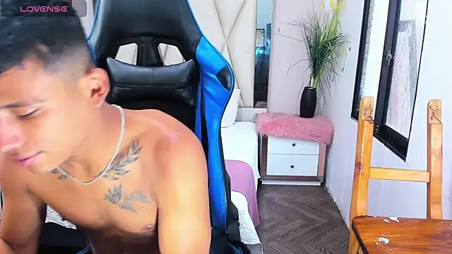 Backsex boy online show from 02.26.25