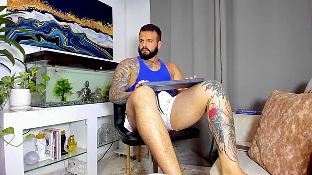 Snapshot of Johnnygrayson1 chatting on 02.17.25 Johnnygrayson1 online show from 02.17.25