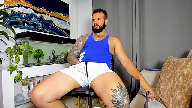 Snapshot of Johnnygrayson1 chatting on 02.18.25 Johnnygrayson1 online show from 02.18.25