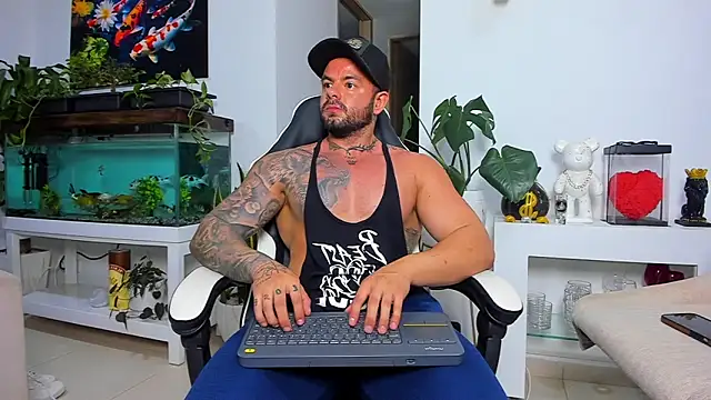 Johnnygrayson1 online show from 11.12.25