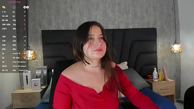 Sabrina Lennox online show from 03.09.25