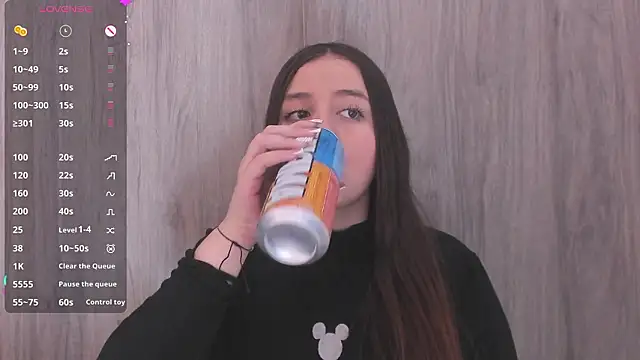 Sabrina Lennox online show from 03.08.26