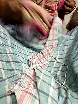 Snapshot of hairipussy2 chatting on 03.03.25 hairipussy2 online show from 03.03.25