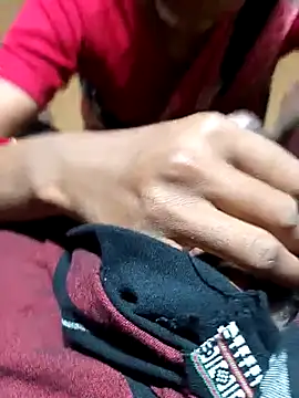 Snapshot of hairipussy2 chatting on 03.13.25 hairipussy2 online show from 03.13.25