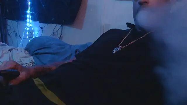 TheOneYouLove69 online show from 11.30.25