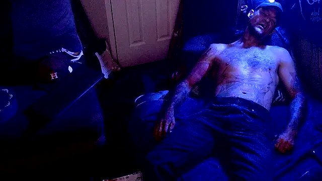 TheOneYouLove69 online show from 02.11.26