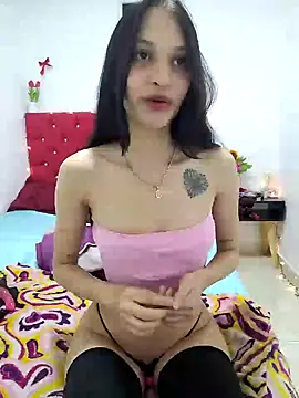 Snapshot of Calypso226 chatting on 12.13.24 Calypso226 online show from 12.13.24