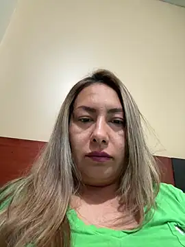 xLadyScarlettx online show from 02.13.25